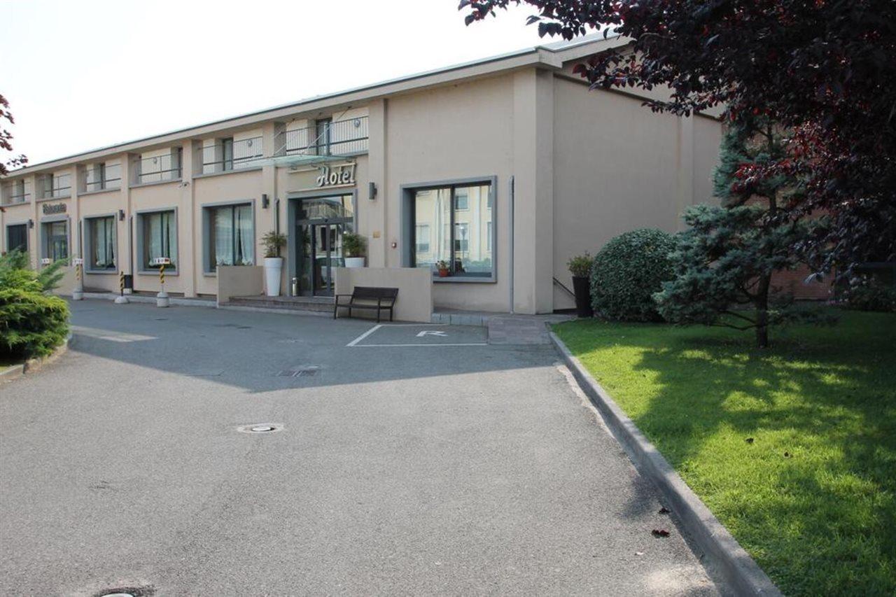 Mh Hotel Piacenza Fiera Exterior photo